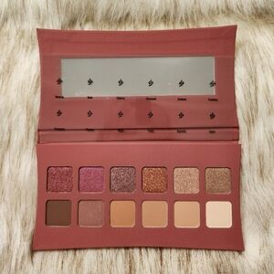 BRAND NEW Illamasqua Unvieled Artistry Eyeshadow Palette